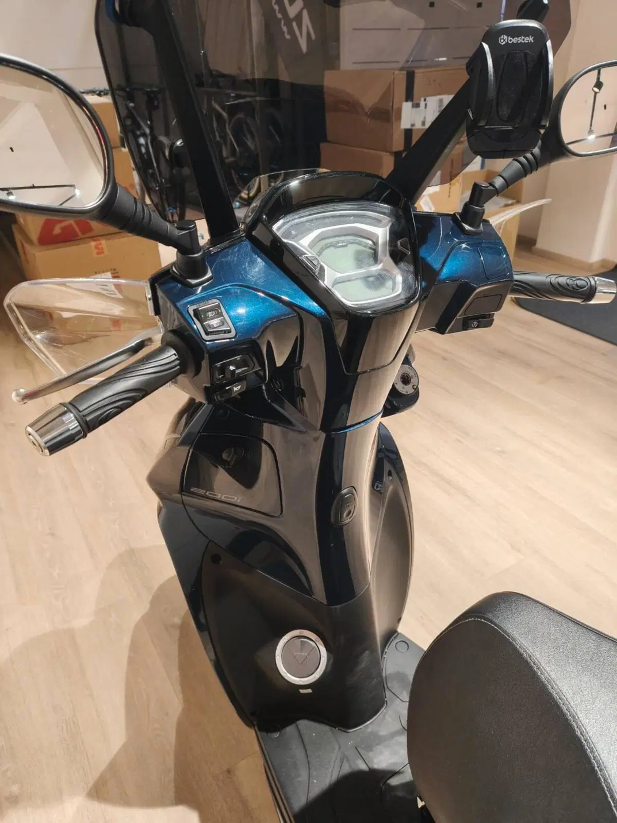 Kymco People 200i S (2021 - 26) (4)