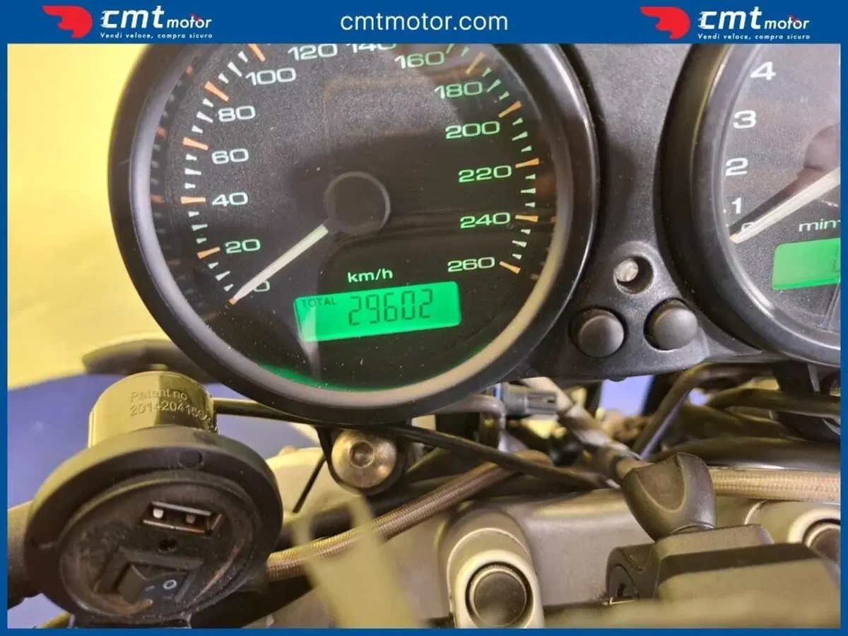 Ducati Monster 620 Dark (2003 - 06) (10)