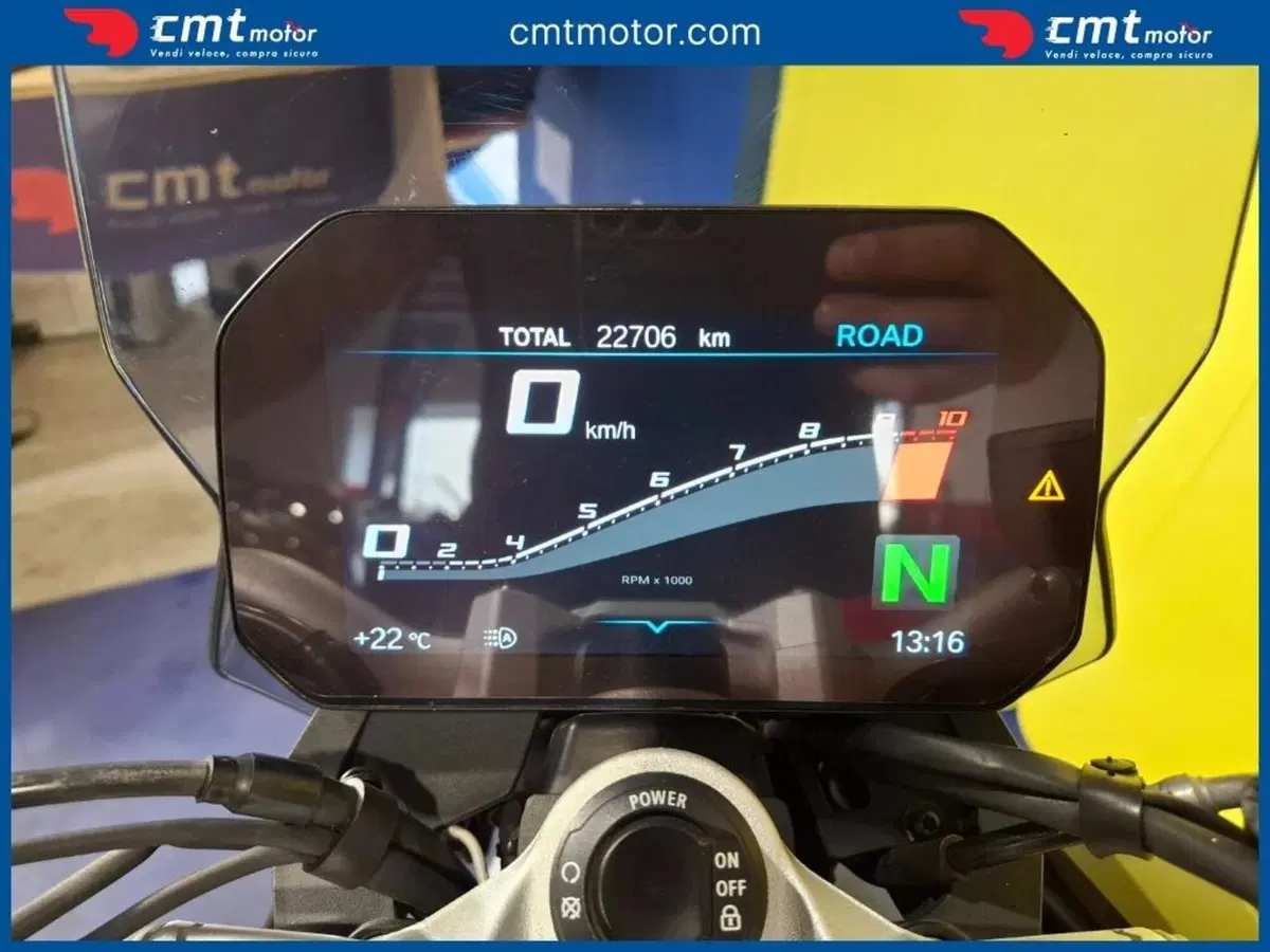 Bmw F 900 R (2021 - 24) (8)