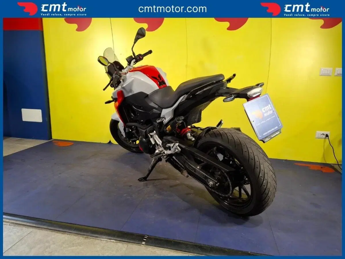 Bmw F 900 R (2021 - 24) (13)