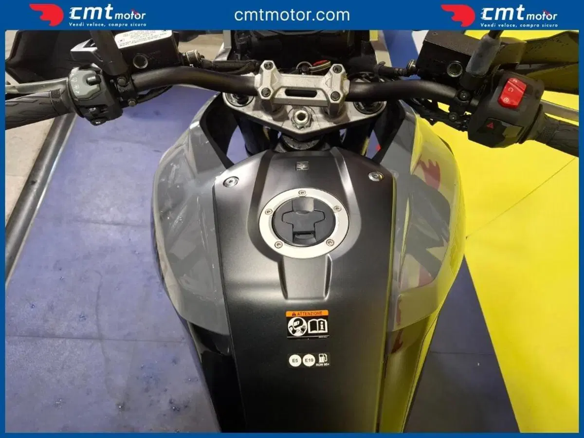 Suzuki V-Strom 1050 (2020 - 21) (14)