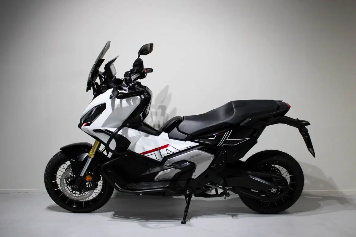 Honda X-ADV 750 DCT (2021 - 24) (4)