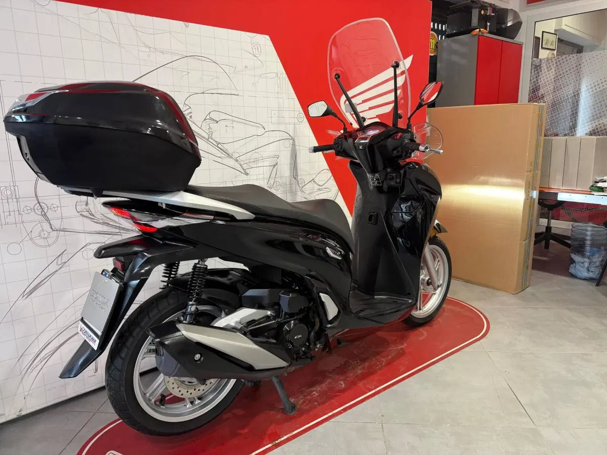 Honda SH 350 (2021 - 24) (5)