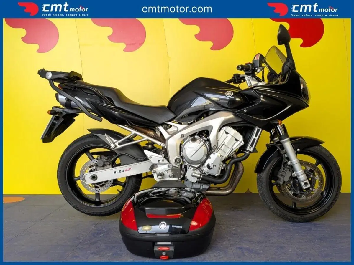Yamaha FZS 600 Fazer (2003 - 04)