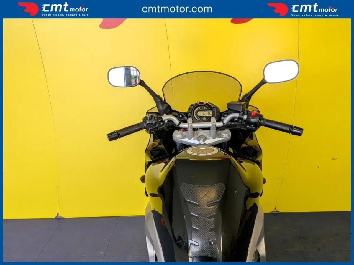 Yamaha FZS 600 Fazer (2003 - 04) (11)