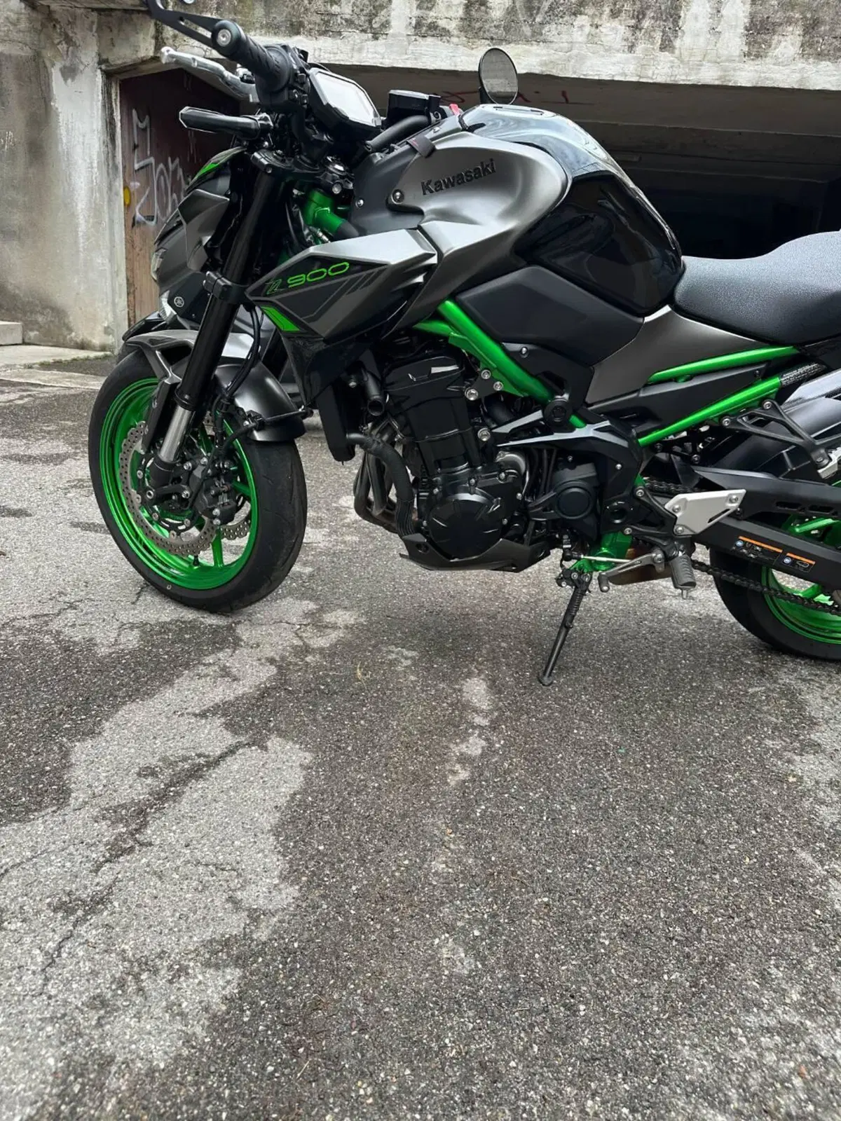 Kawasaki Z 900 A2 Performance (2021 - 24) (2)
