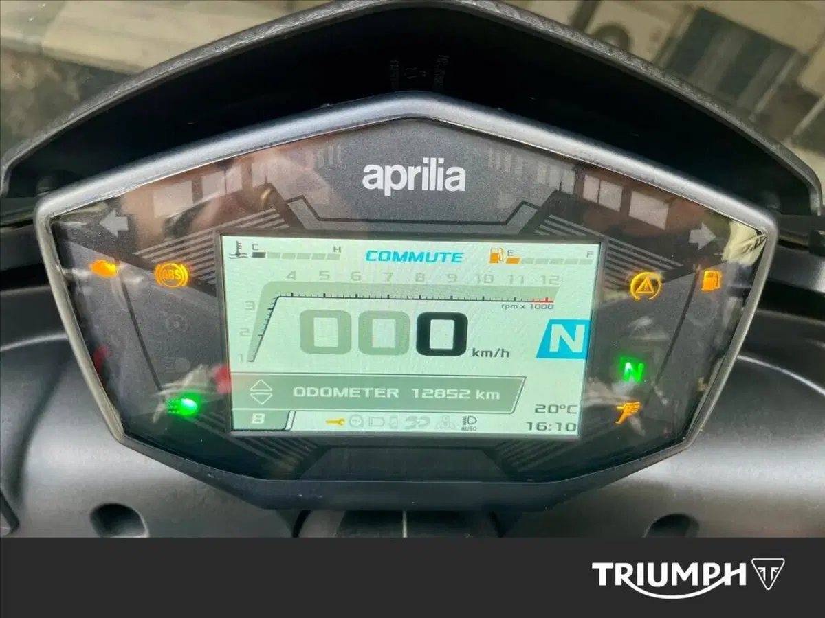 Aprilia Tuono 660 Factory (2022 - 24) (8)