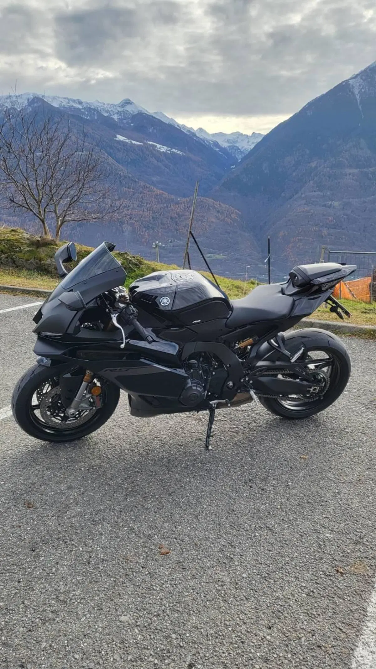 Yamaha YZF R9 (2025 - 26) (6)