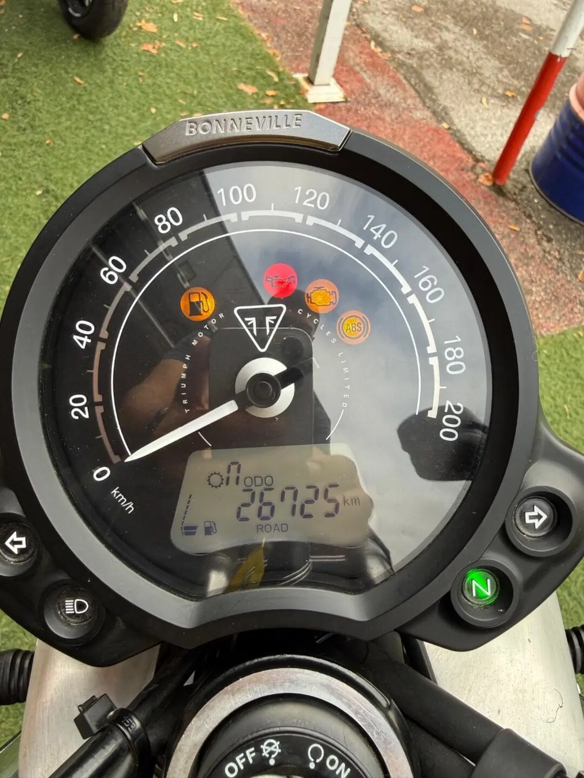 Triumph Street Twin 900 (2019 - 20) (5)