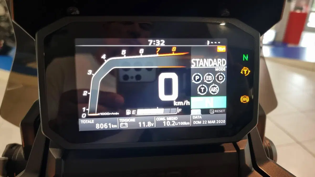 Honda X-ADV 750 DCT (2021 - 24) (9)