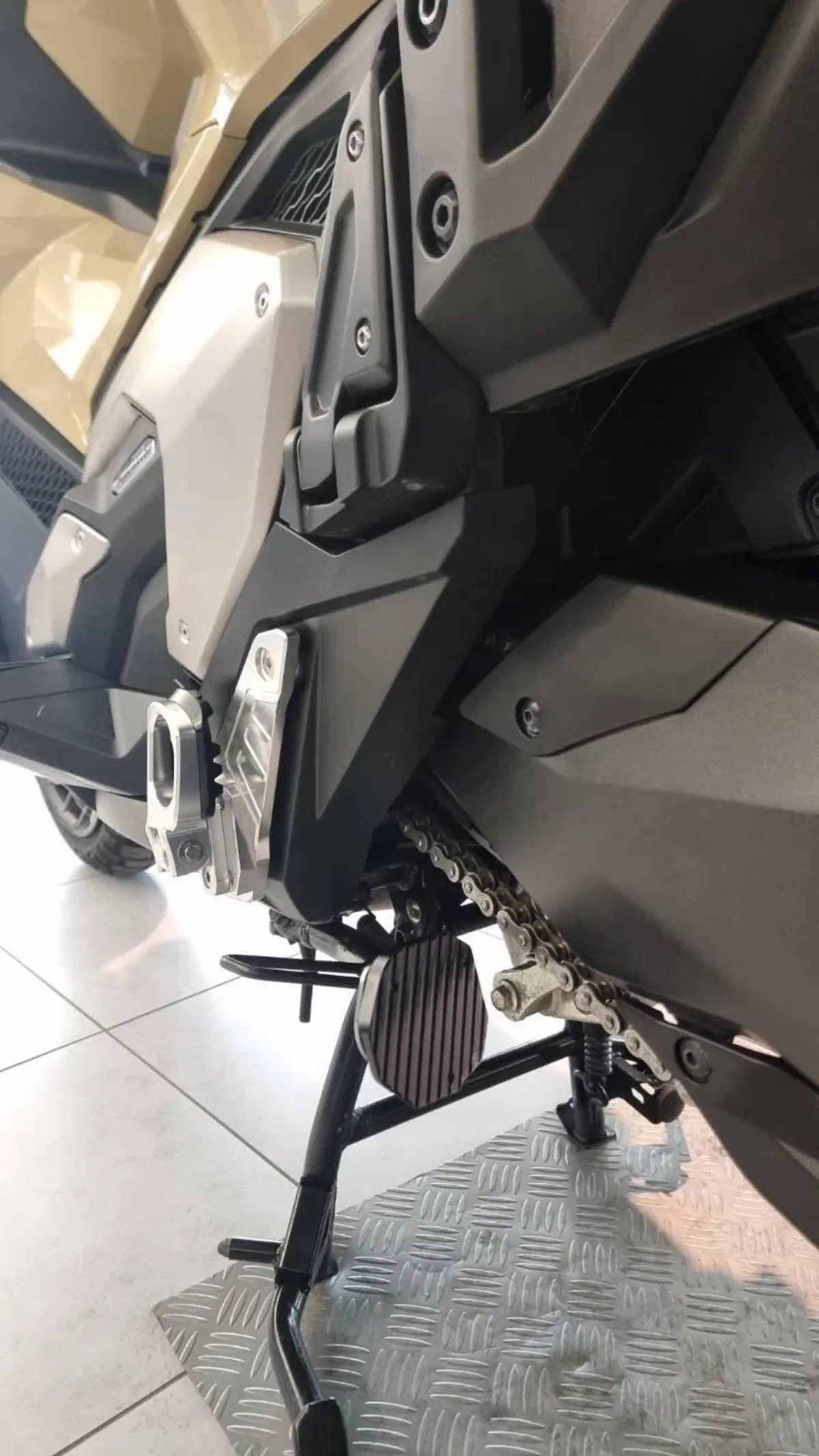 Honda X-ADV 750 DCT (2021 - 24) (11)
