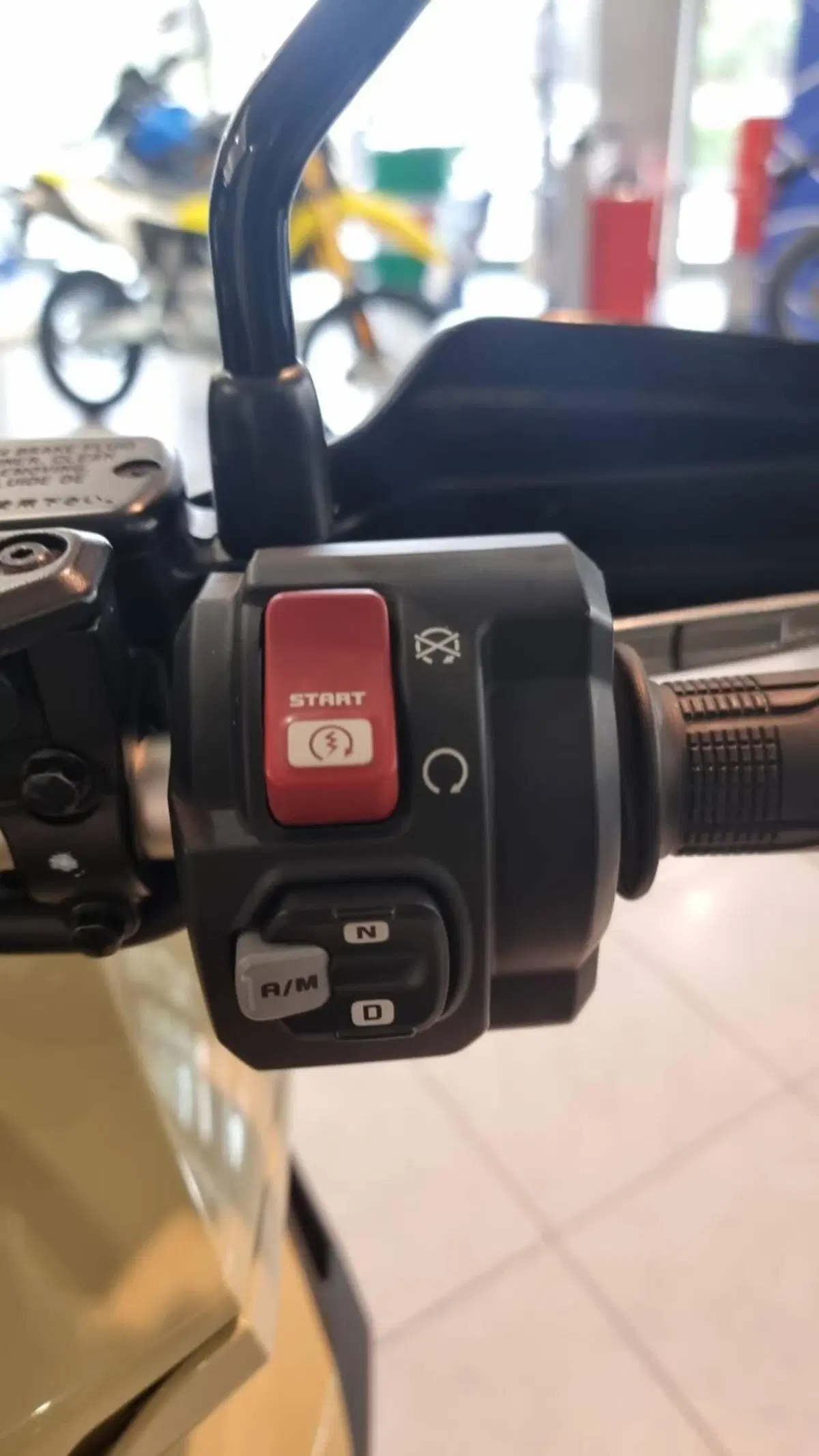 Honda X-ADV 750 DCT (2021 - 24) (20)