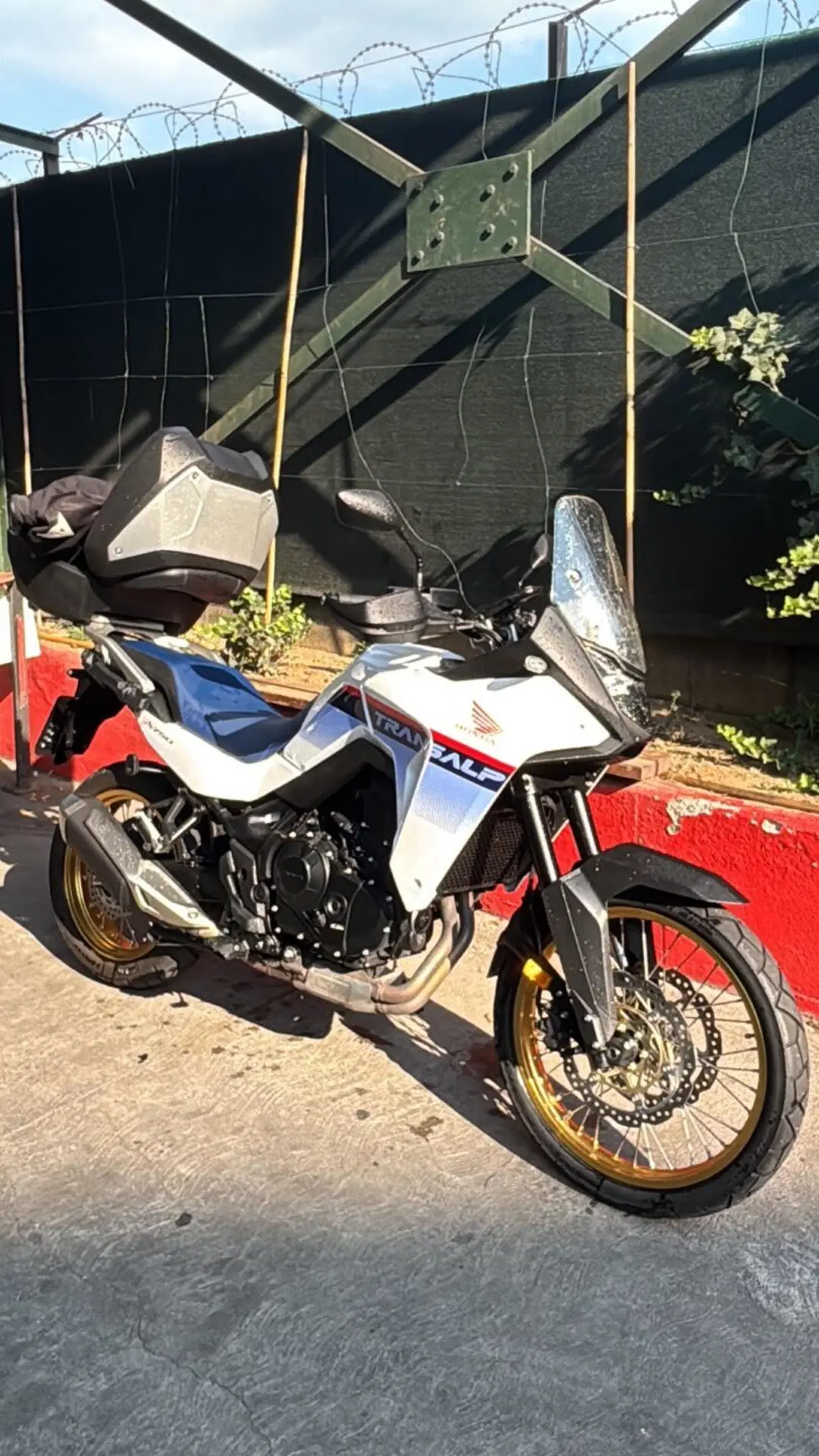 Honda Transalp XL750 Travel Edition (2023 - 24) (4)