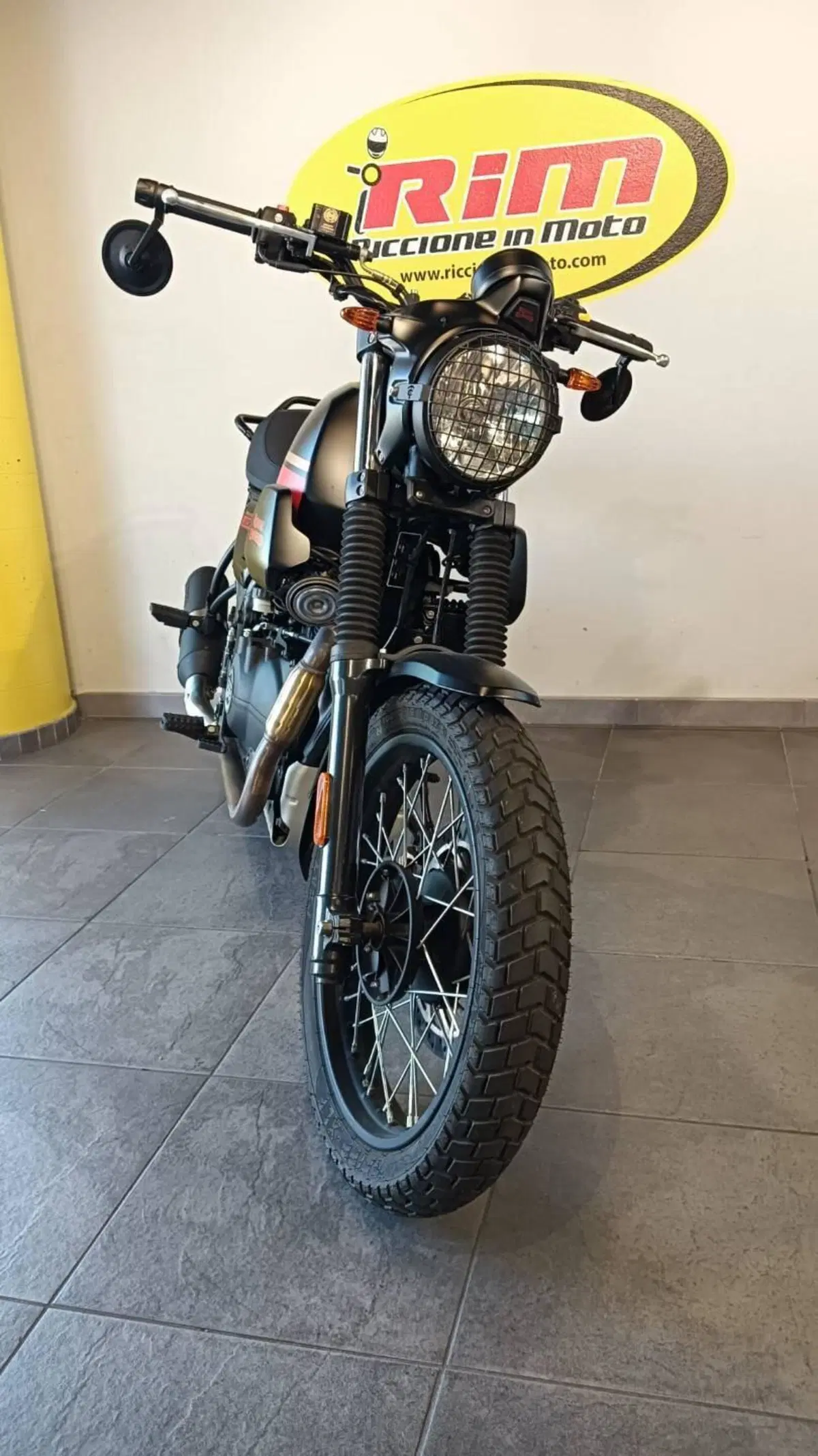 Royal Enfield Scram 411 (2022 - 24) (7)