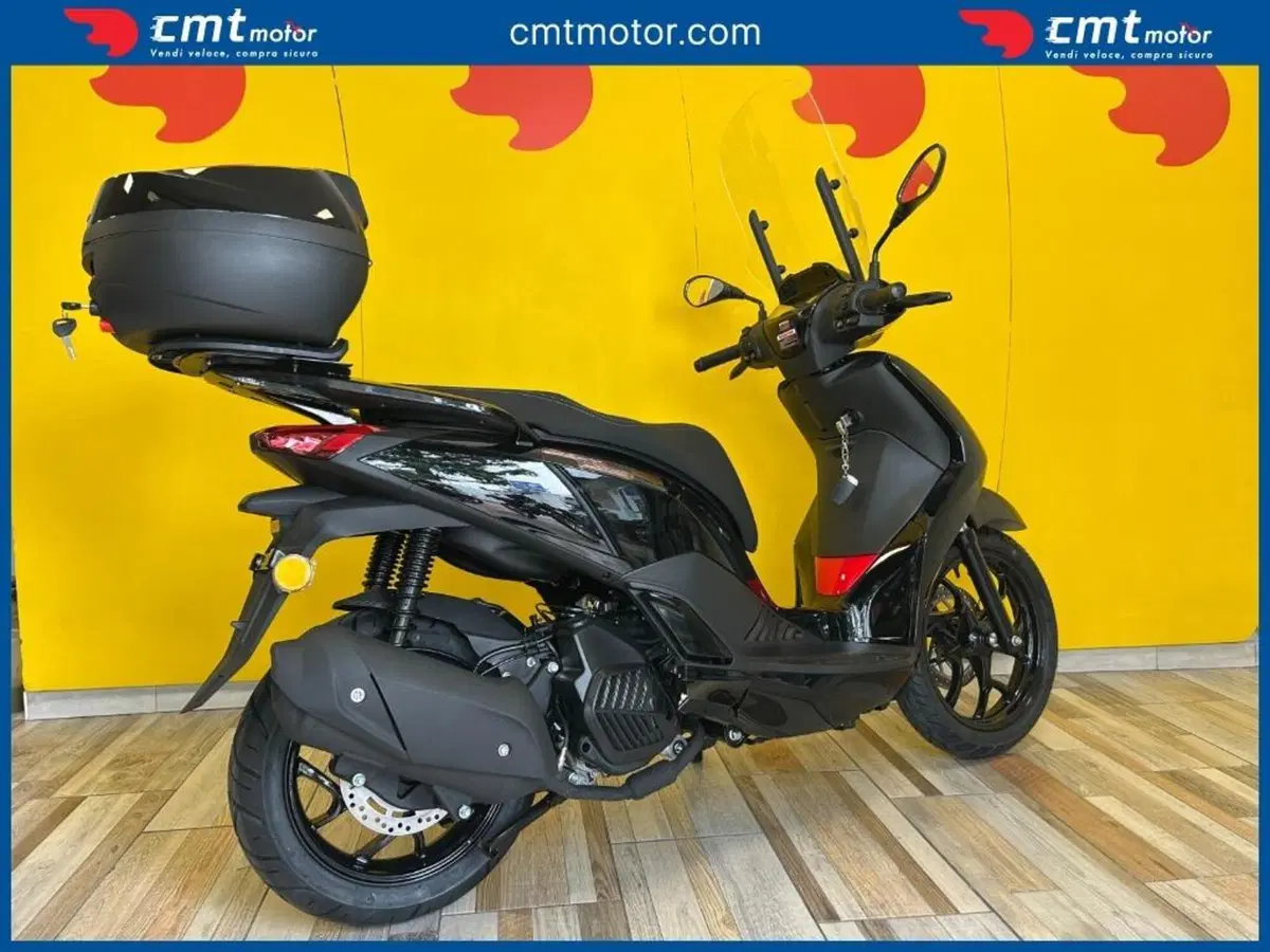 Swm C-Fly 125 (2026) (4)