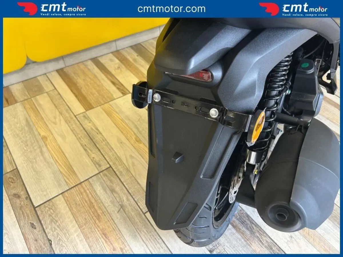 Swm C-Fly 125 (2026) (8)