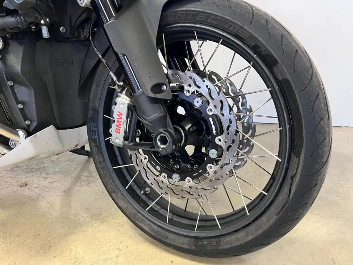 Bmw R 1300 GS Trophy (2023 - 26) (4)