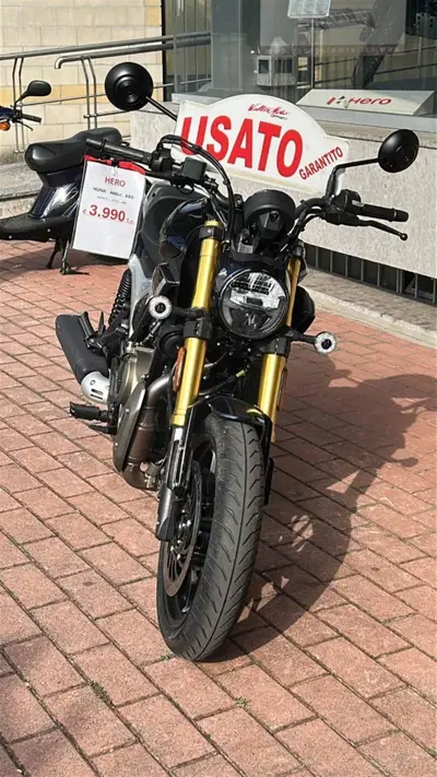 Hero MotoCorp Hunk 440 (2026) usata