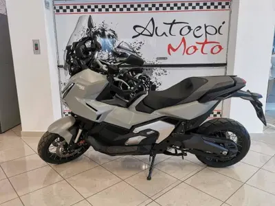 Honda X-ADV 750 (2025 - 27) usata
