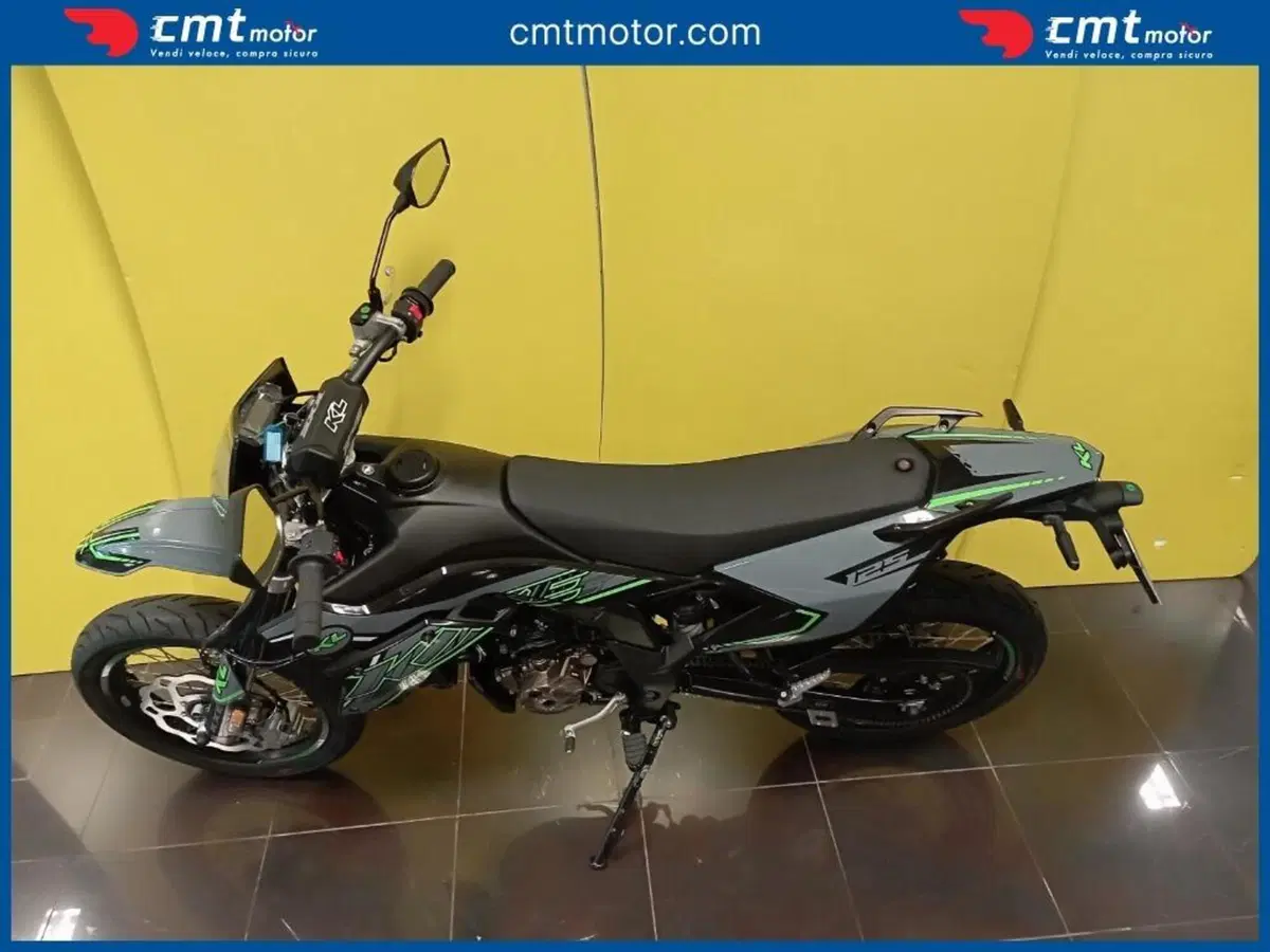 Kl KXE 125 Motard (2022 - 24) (12)