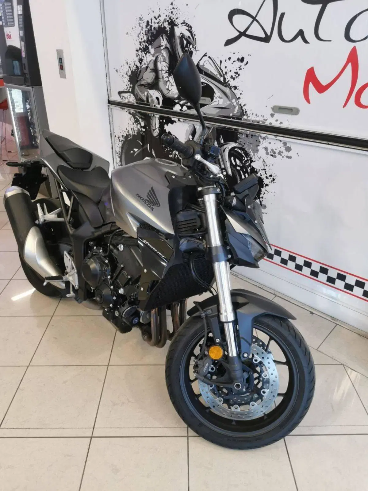 Honda CB 1000 Hornet (2025 - 26) (5)