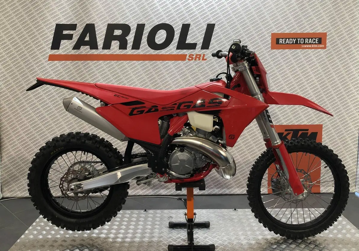 GASGAS EC 300 (2025)