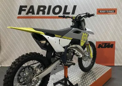 Husqvarna TC 125 (2023) usata