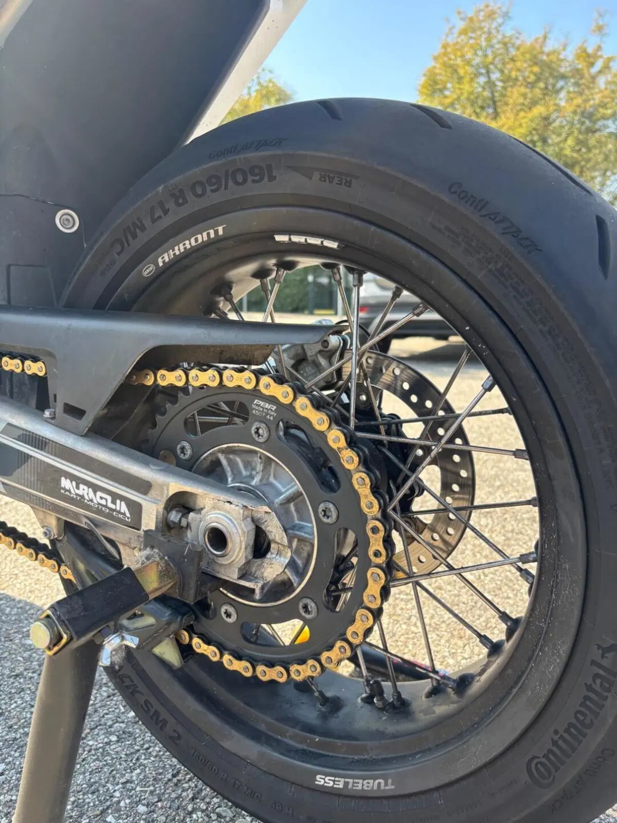 Husqvarna 701 Supermoto (2020) (6)