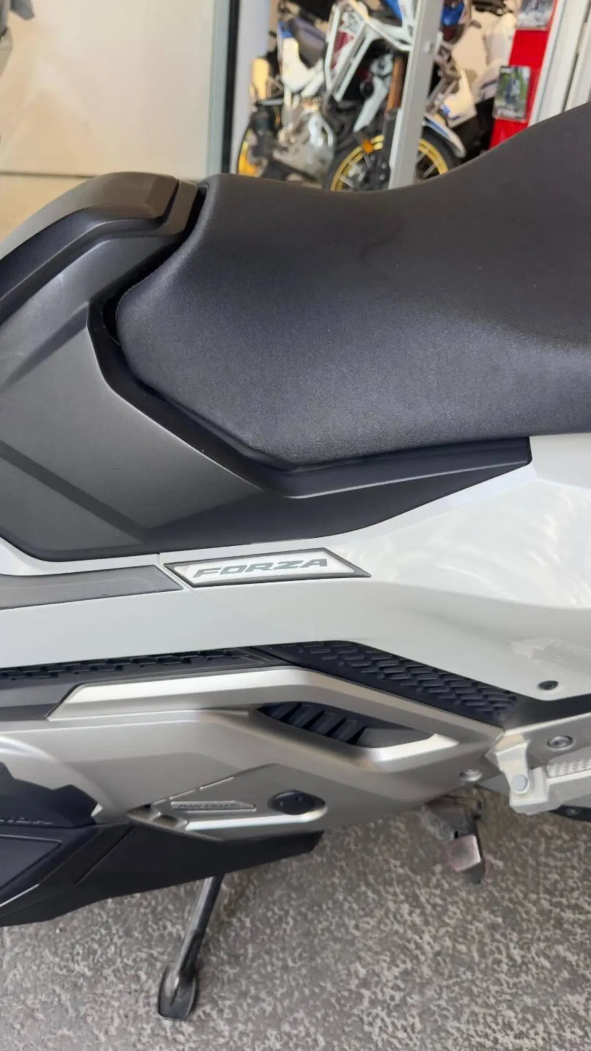 Honda Forza 750 DCT (2021 - 24) (10)