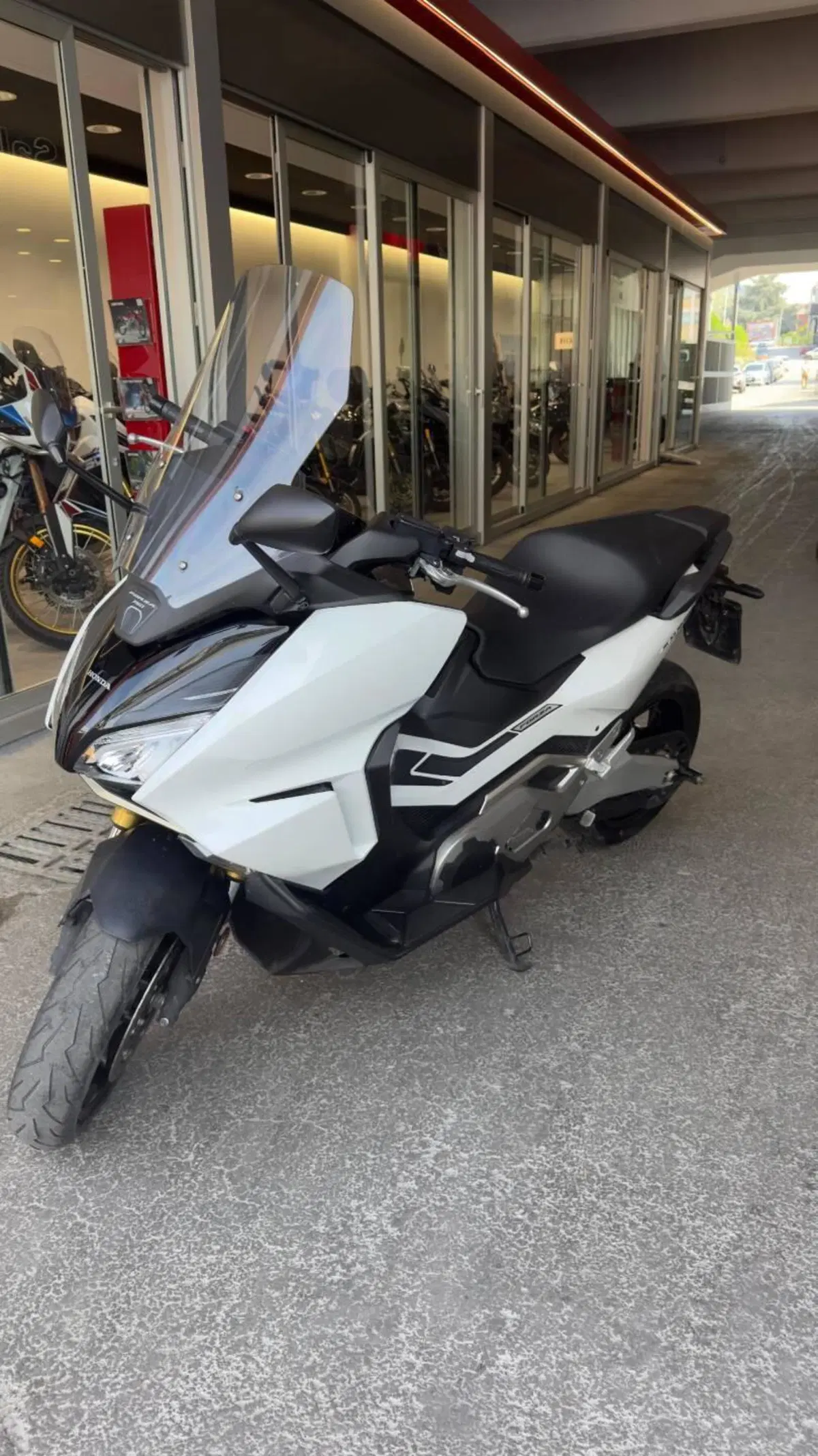Honda Forza 750 DCT (2021 - 24) (2)