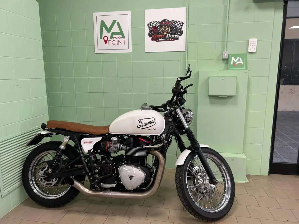 Triumph Bonneville T100 (2008 - 16)