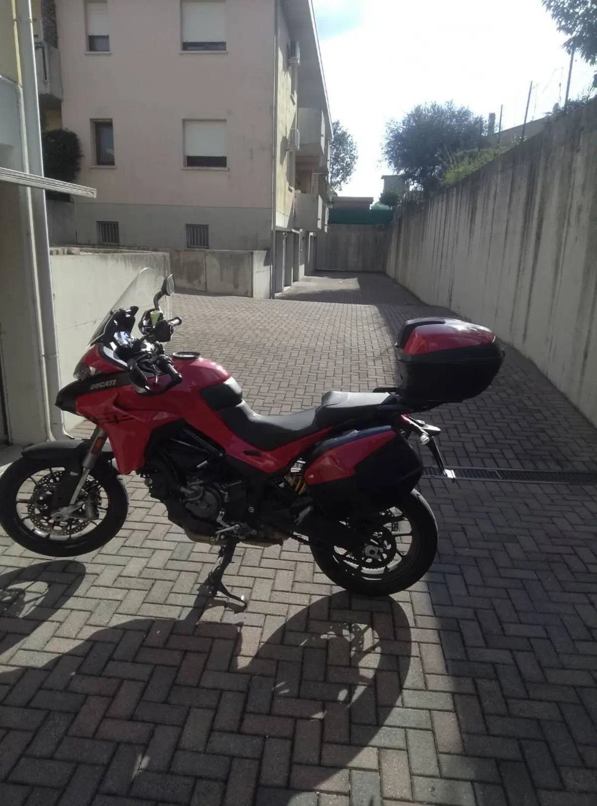 Ducati Multistrada V2 S (2022 - 24) (3)