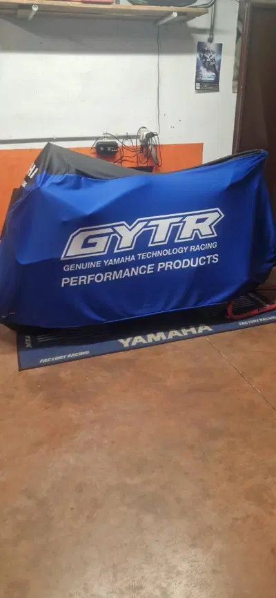 Yamaha YZF R1M (2020 - 25) usata