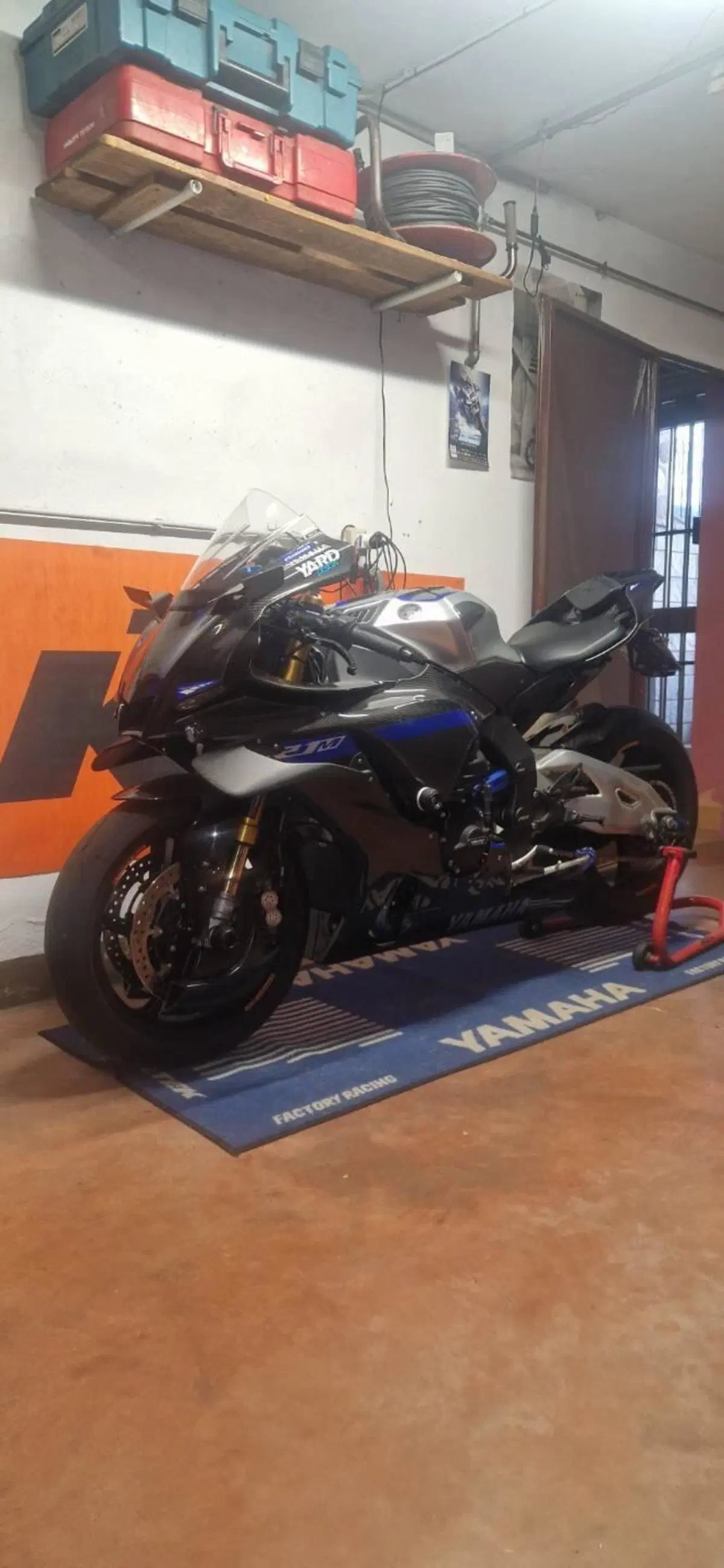 Yamaha YZF R1M (2020 - 25) (2)