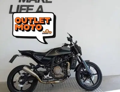 Husqvarna Svartpilen 701 (2020) usata