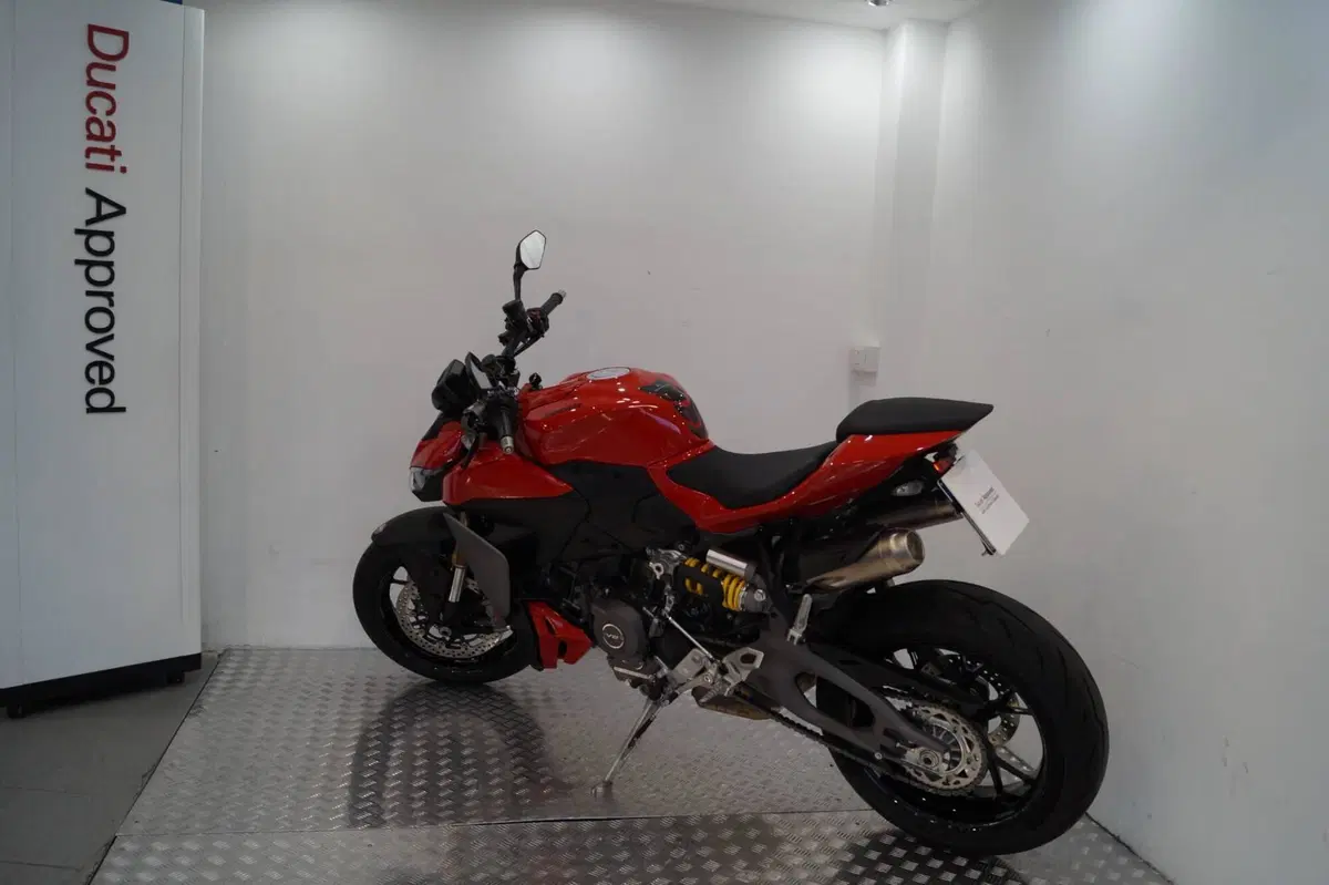Ducati Streetfighter V2 (2025 - 26) (3)