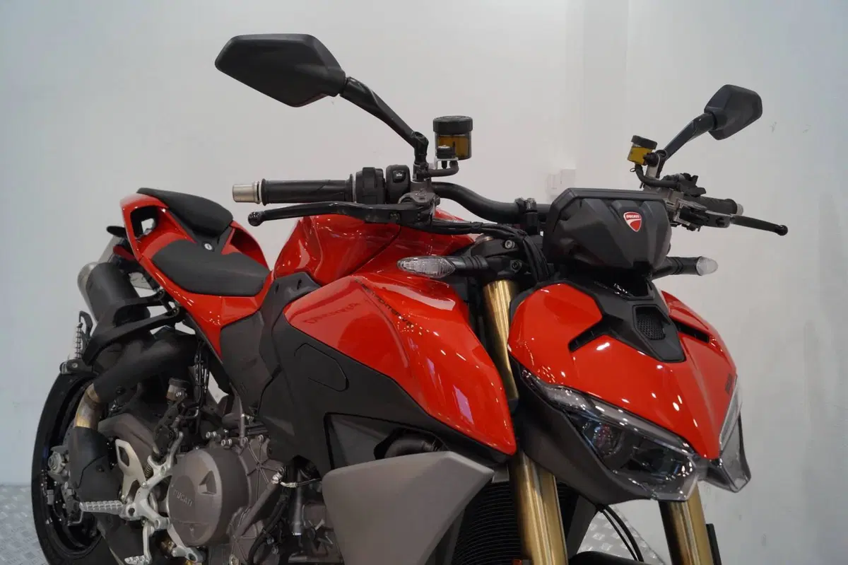 Ducati Streetfighter V2 (2025 - 26) (11)