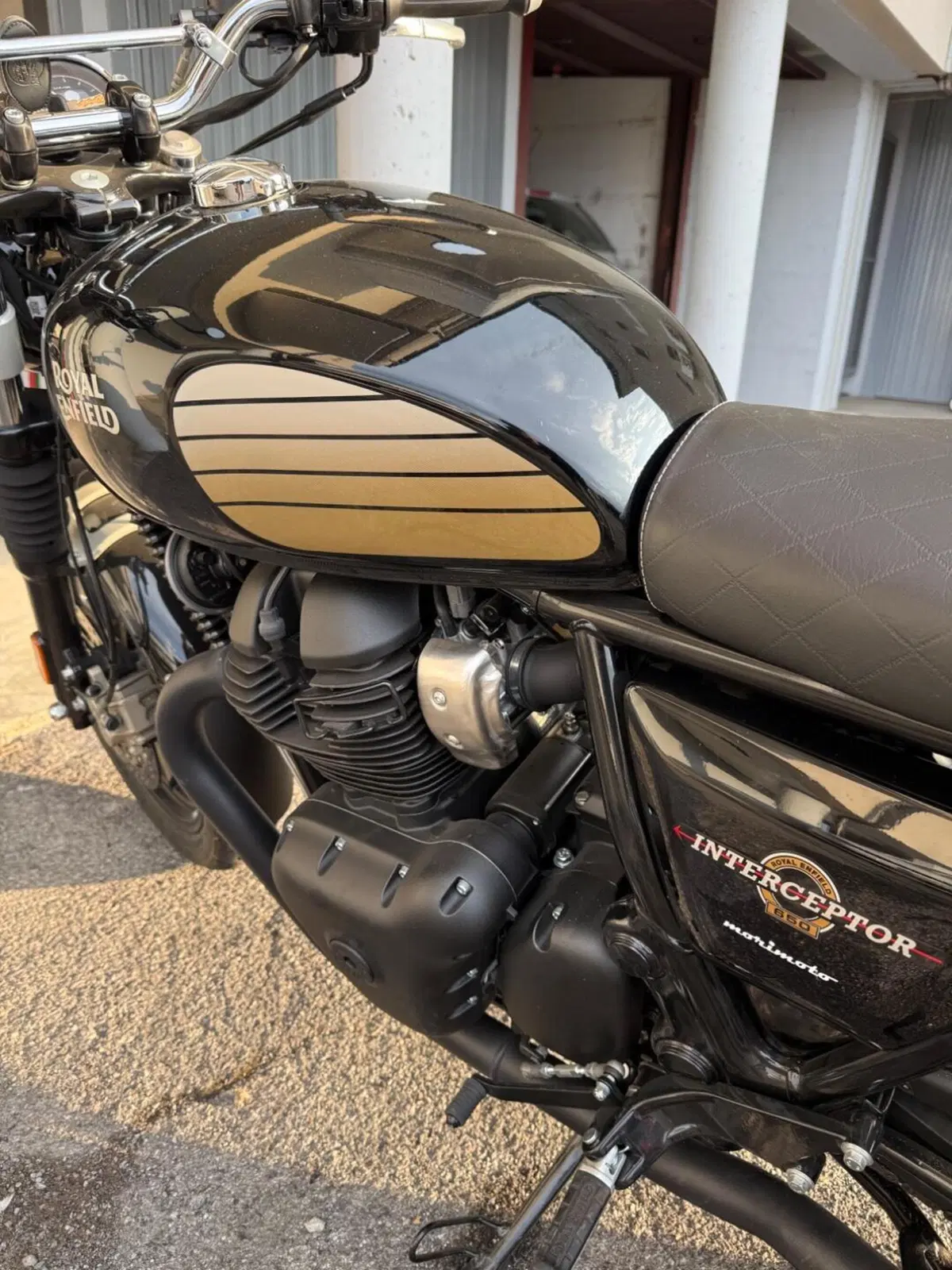 Royal Enfield Interceptor 650 (2021 - 26) (8)
