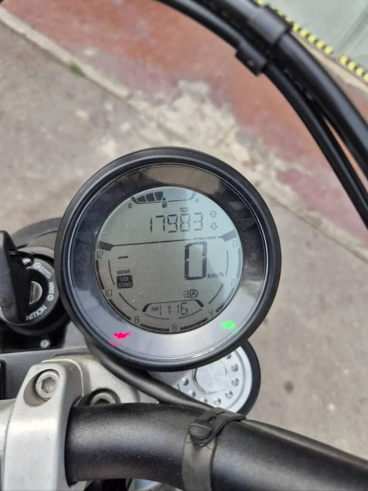 Ducati Scrambler 800 Night Shift (2021 - 22) (5)