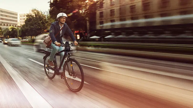 Parma, tolleranza zero con e-bike e monopattini truccati