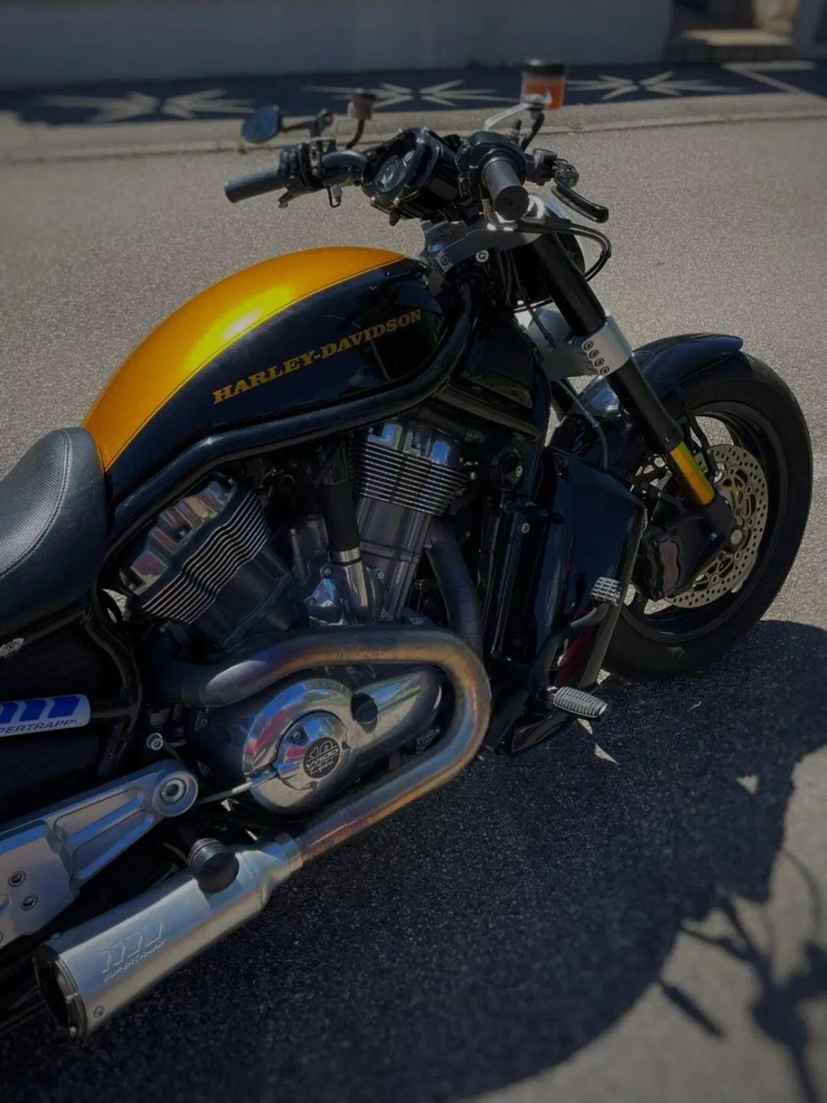 Harley-Davidson 1250 V-Rod (2008 - 12) - VRSCAW (2)