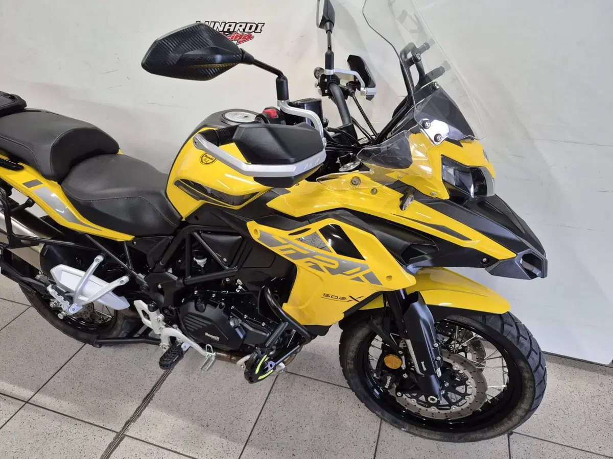 Benelli TRK 502X (2021 - 26) (2)
