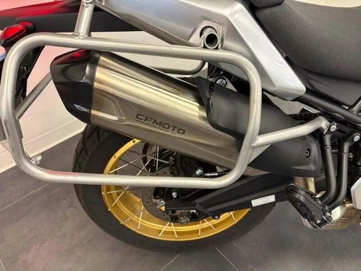 CFMOTO 700MT Adventure (2025 - 26) (8)