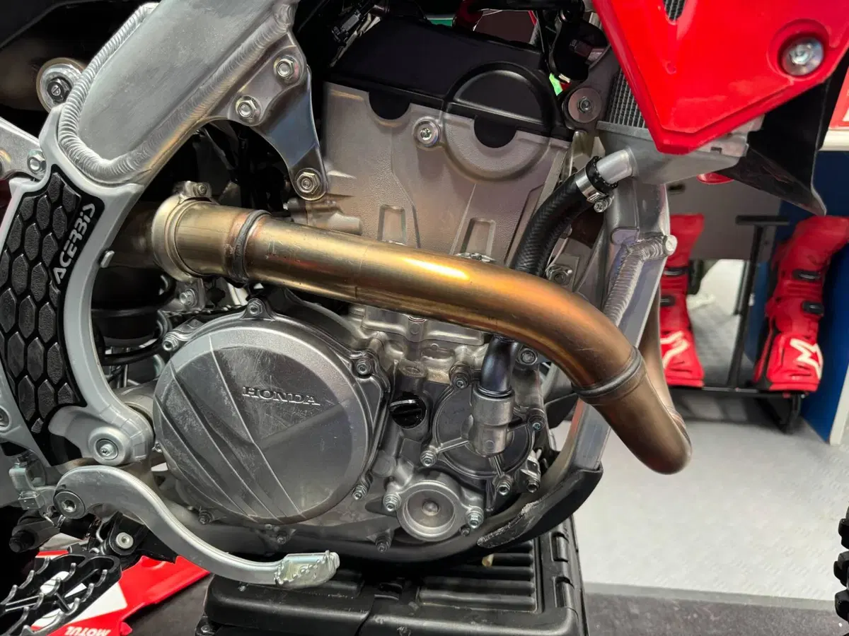 Honda CRF 250R (2022) (5)