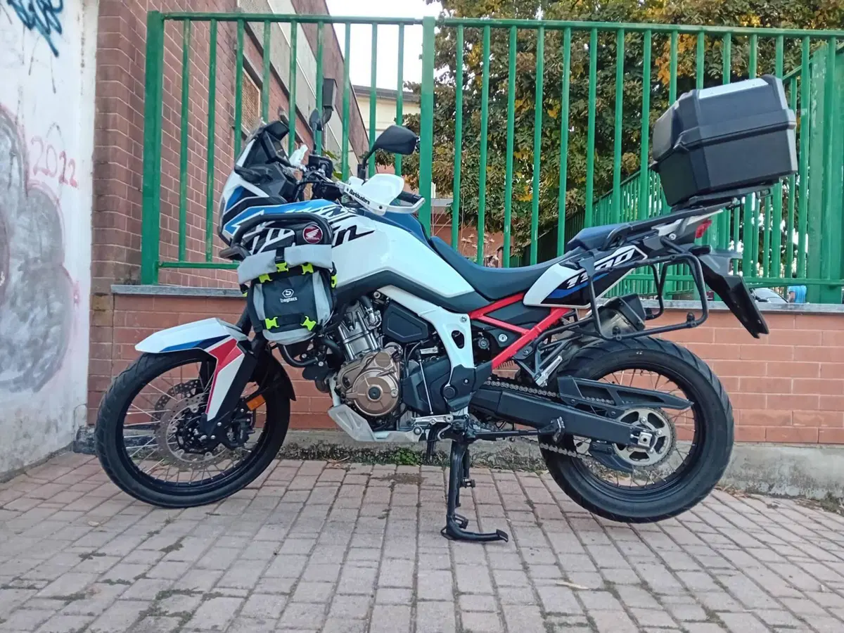 Honda Africa Twin CRF 1100L (2022 - 23) (4)