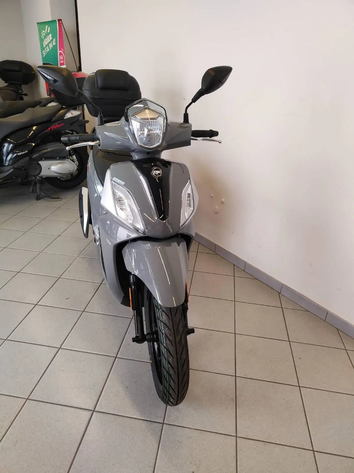 Sym Symphony 125 ST (2025 - 26) (14)