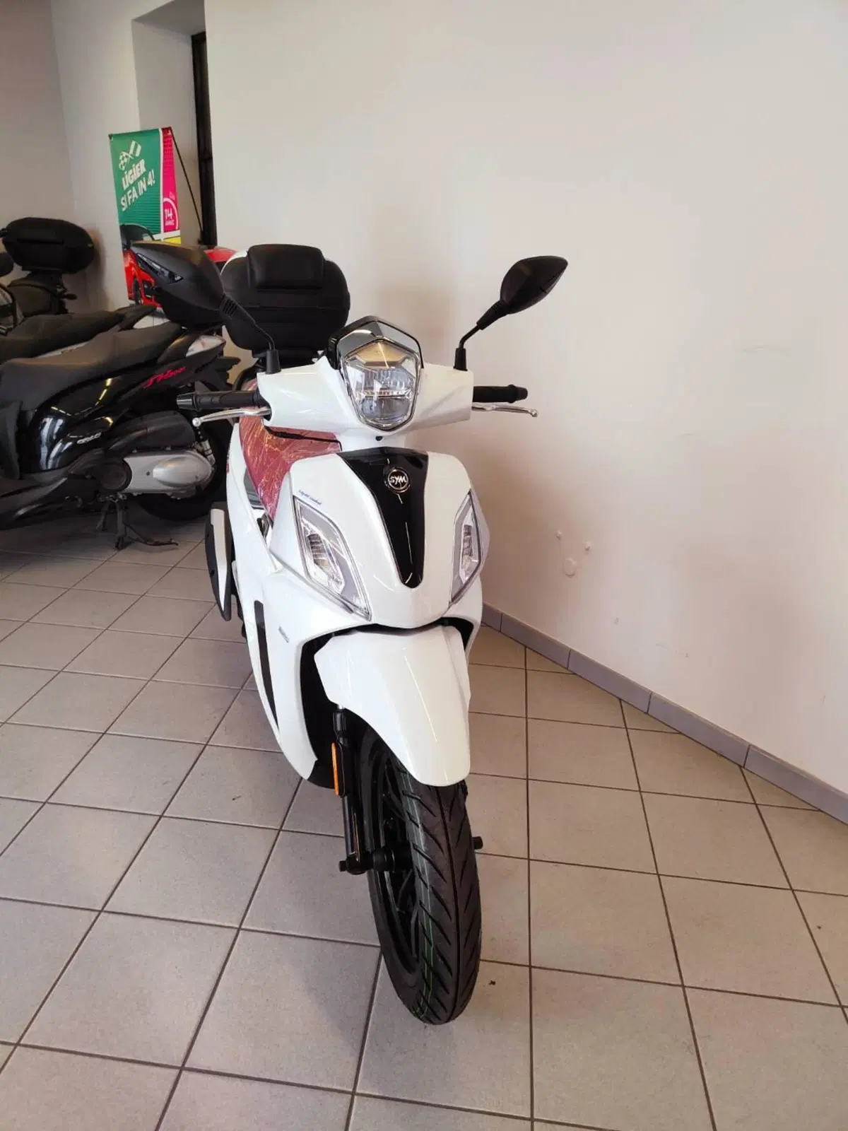 Sym Symphony 125 ST (2025 - 26) (20)