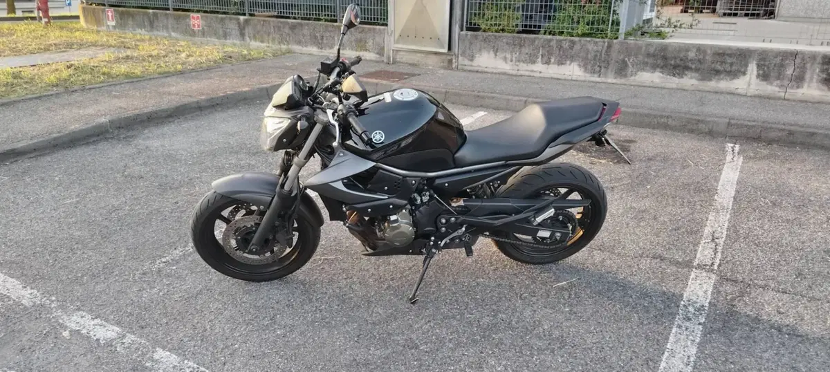 Yamaha XJ6 (2008 - 15) (2)
