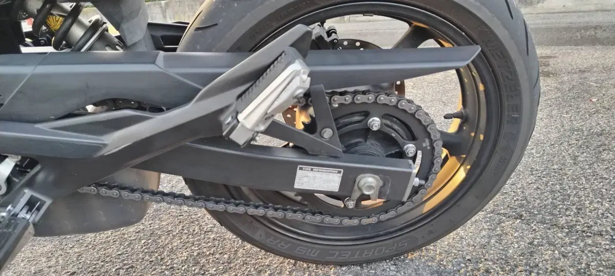 Yamaha XJ6 (2008 - 15) (7)