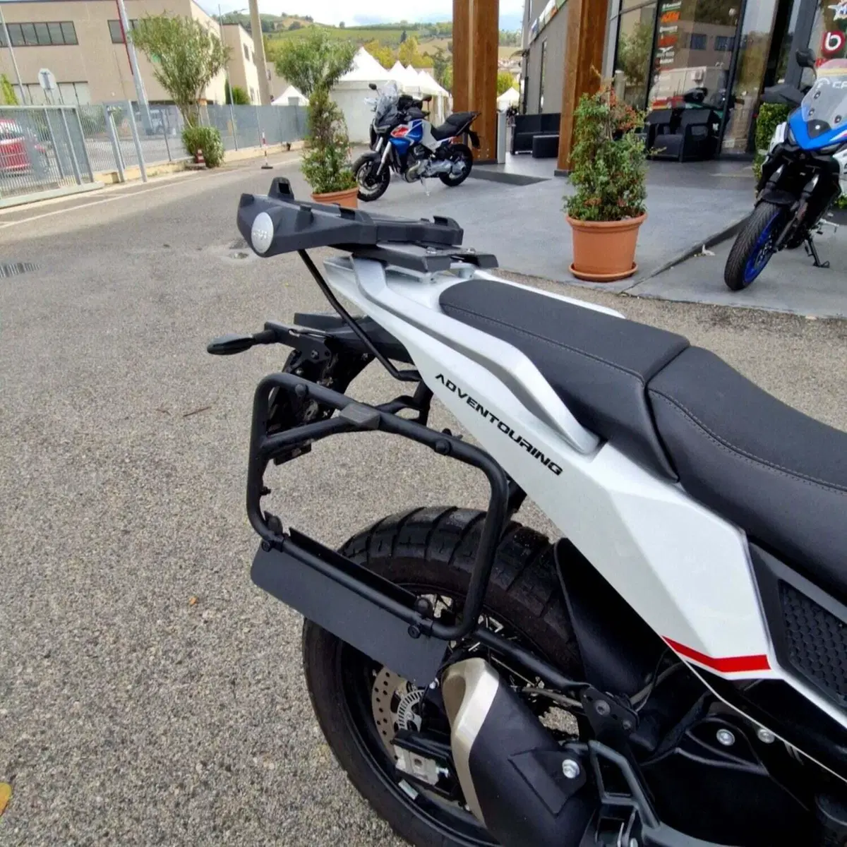 Moto Morini X-Cape 650 (2021 - 26) (4)